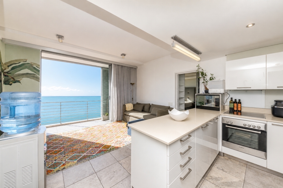 1 Bedroom Property for Sale in Foreshore Western Cape
